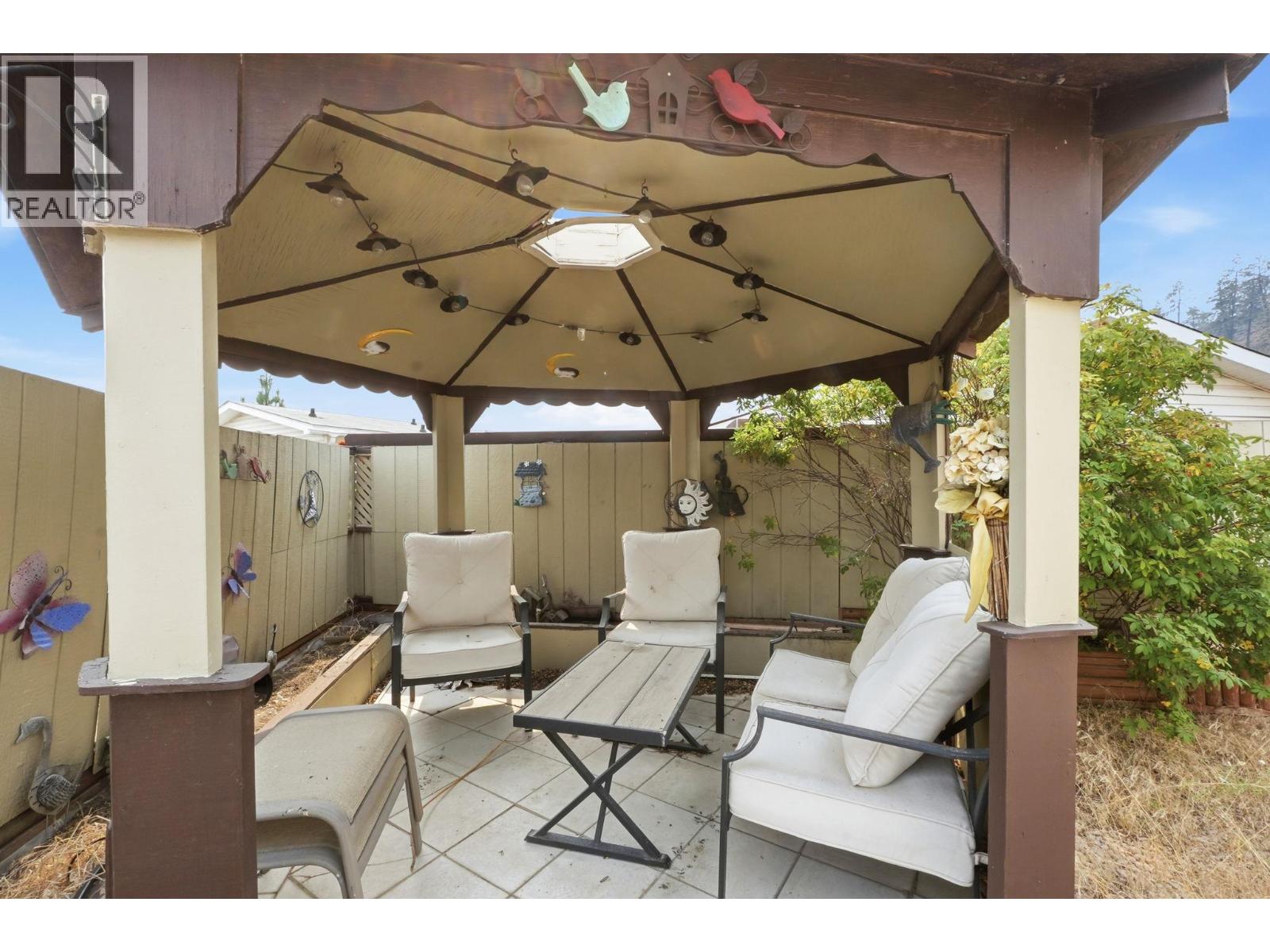 90 1750 Lenz Road, West Kelowna