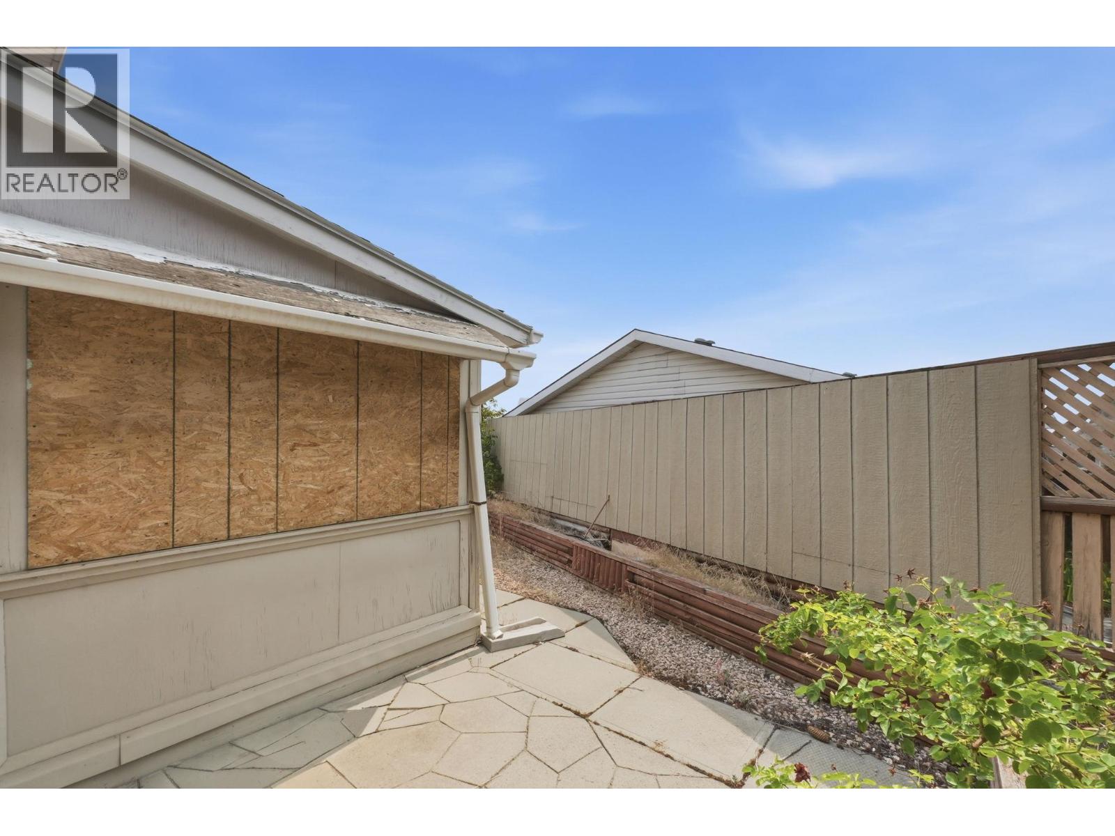 90 1750 Lenz Road, West Kelowna