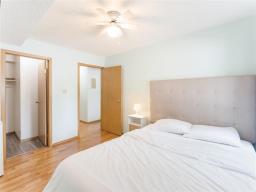 2106 1048 Bairdmore Boulevard, Winnipeg, MB R3T5J7 Photo 10