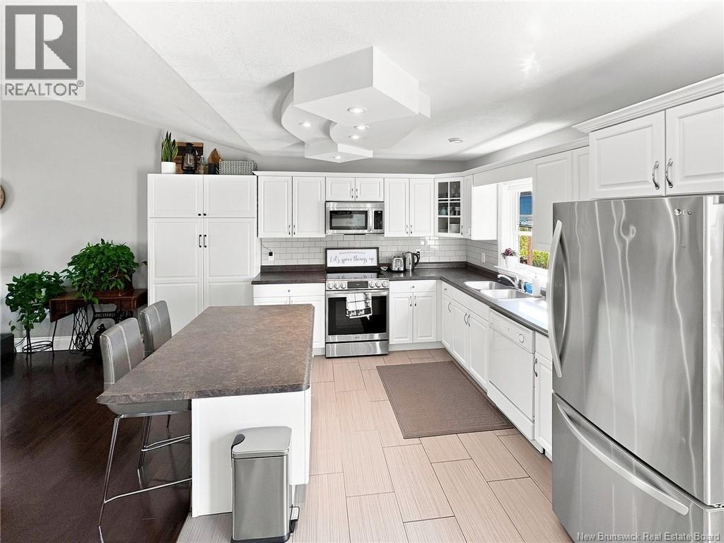 929 Bernard Street - Image 15