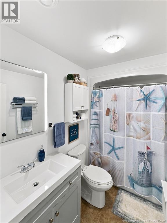 929 Bernard Street - 23