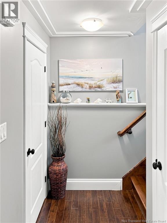 929 Bernard Street - 29