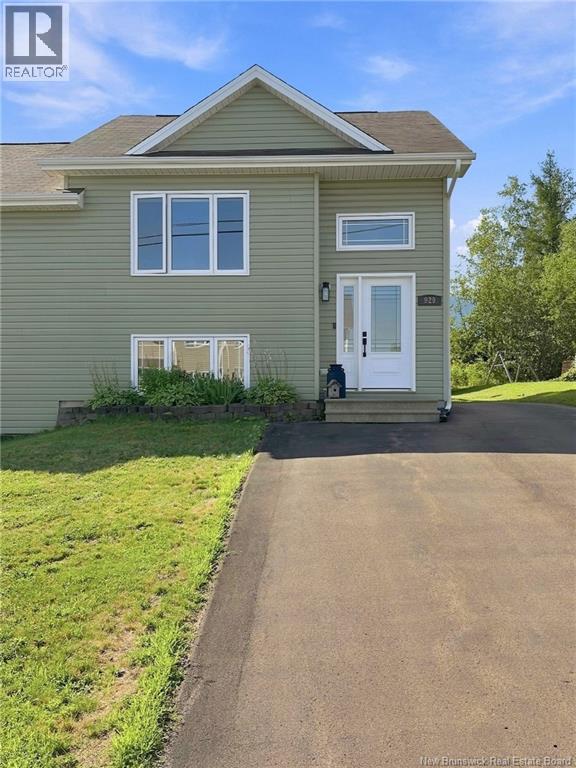 929 Bernard Street - 39