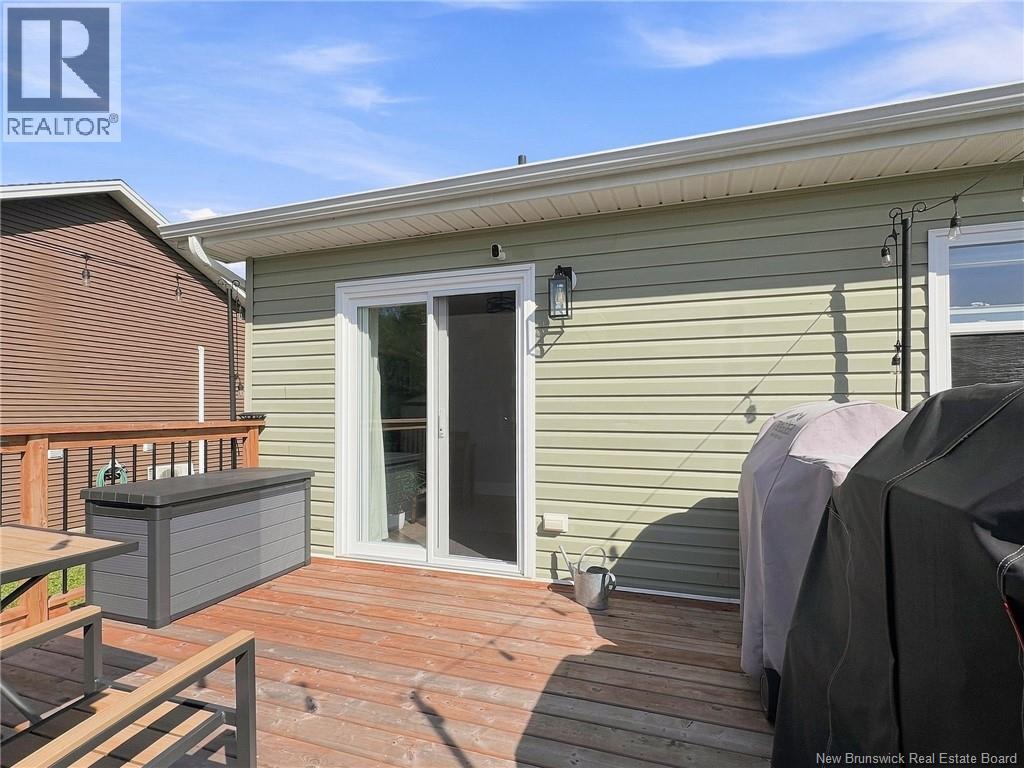 929 Bernard Street - Image 38