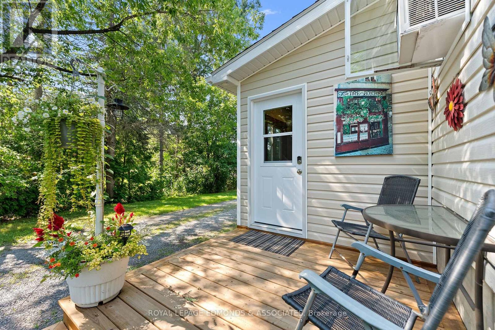11132 & 11140 ROUND LAKE ROAD - Image 30