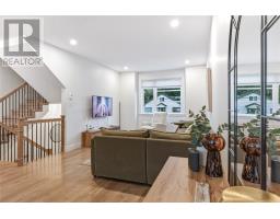 72 Bennett Avenue thumbnail 5