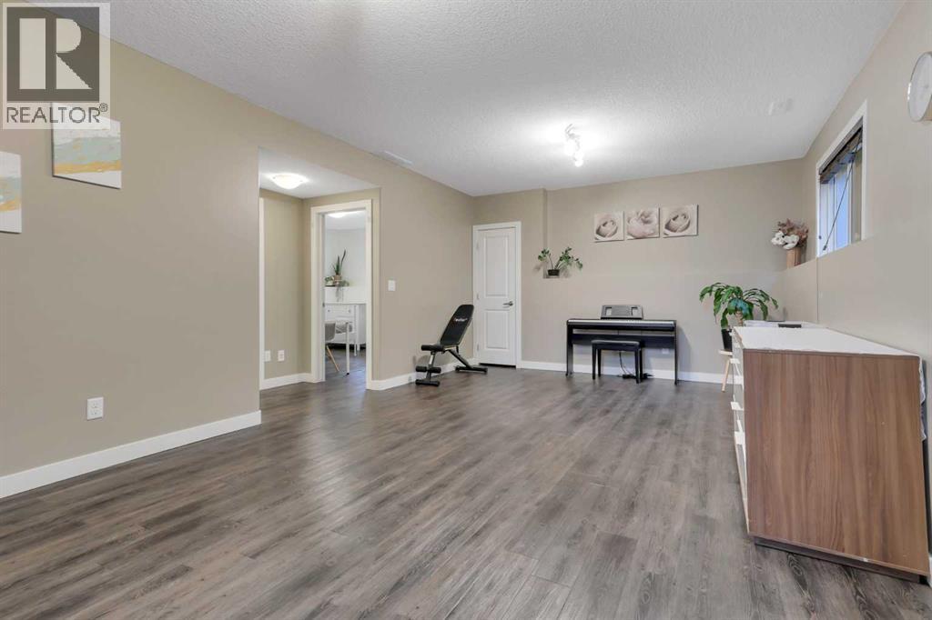203 Cedar Square - Photo 23