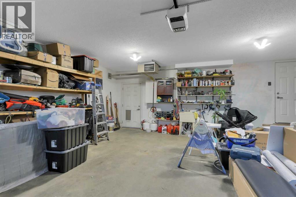 203 Cedar Square - Photo 32
