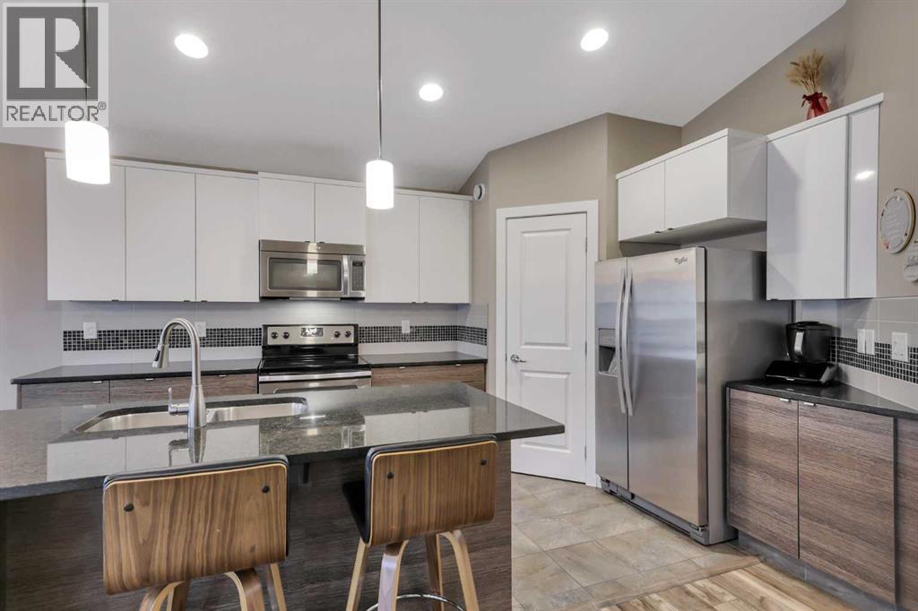 203 Cedar Square - Photo 6