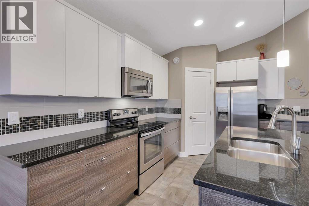 203 Cedar Square - Photo 8