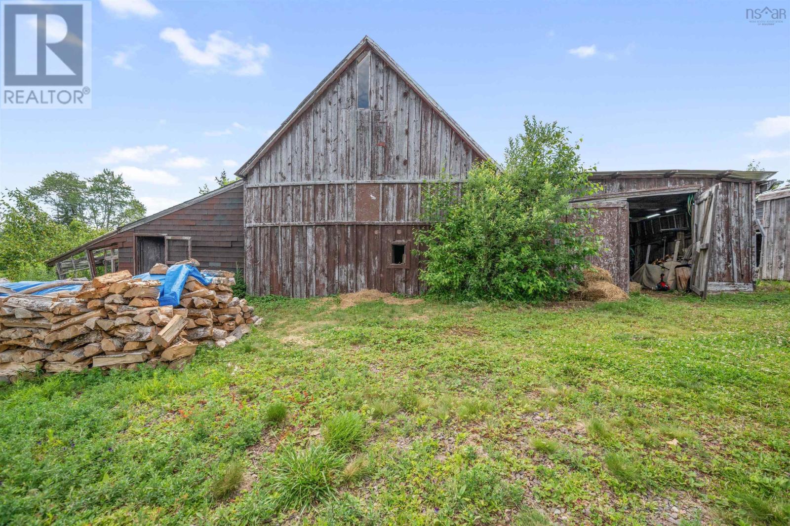 Property 30 of 40 of 111 Minto Road