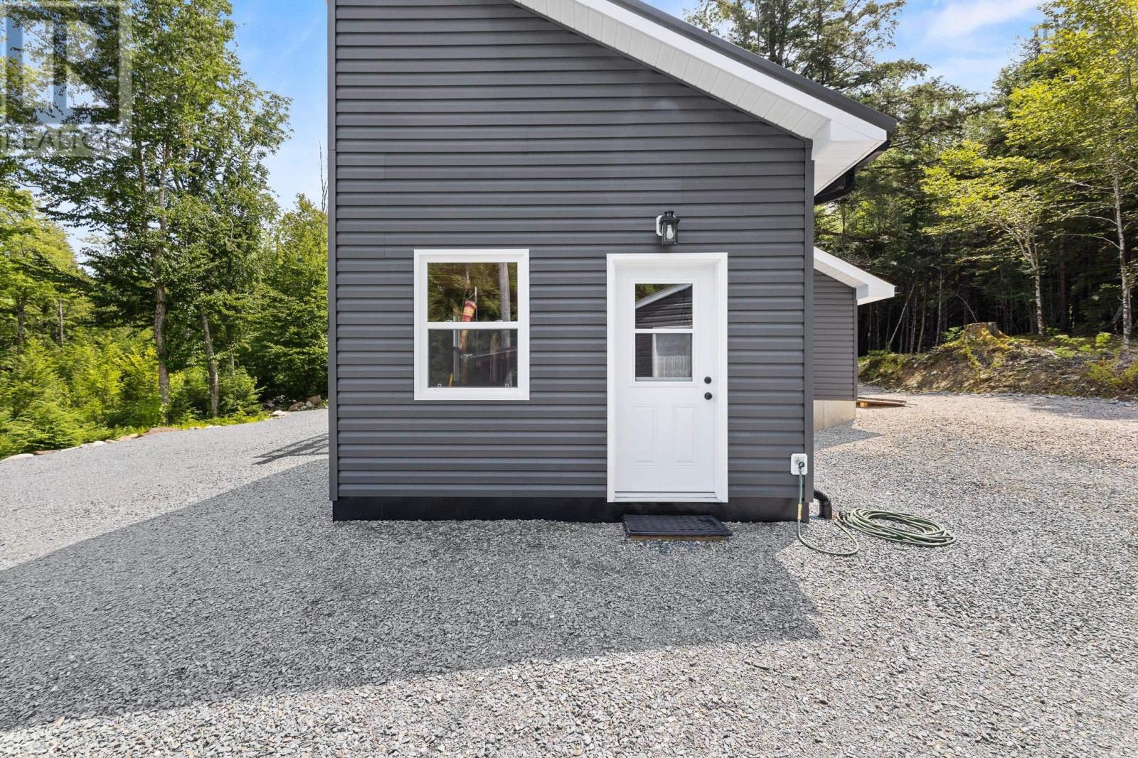 Property 31 of 49 of 227 Somerset Road