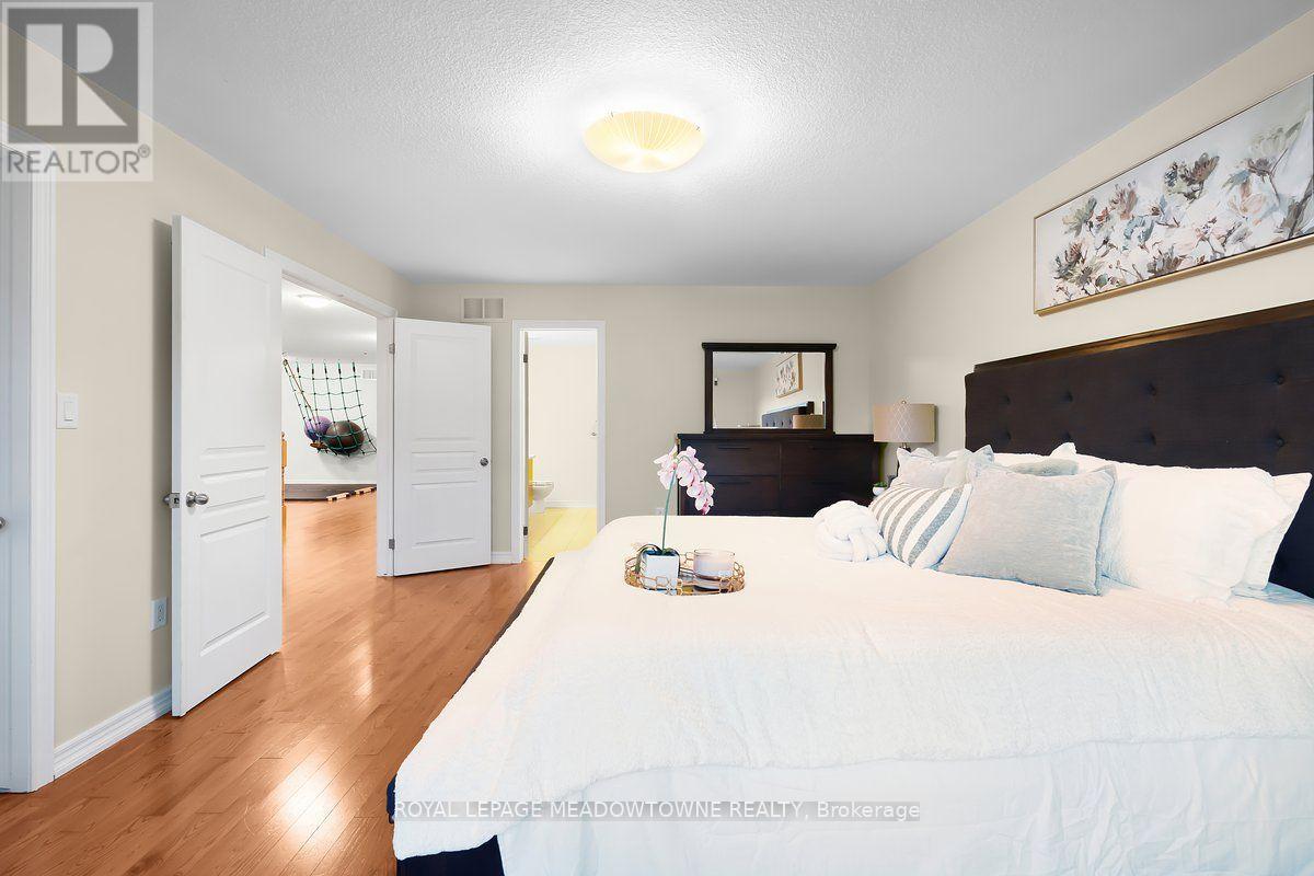 475 VALRIDGE DRIVE - Image 23