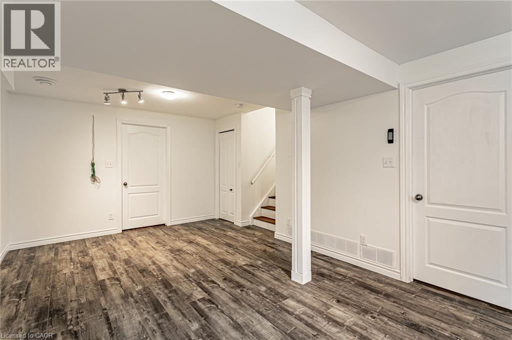 420 SALES Drive - Image 26