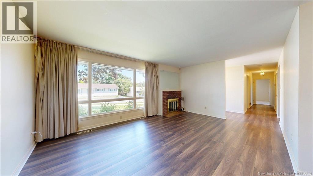21 Bedell Avenue - 11