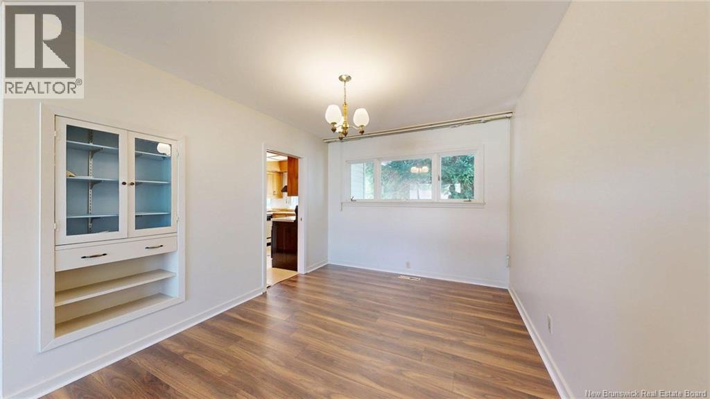 21 Bedell Avenue - Image 12
