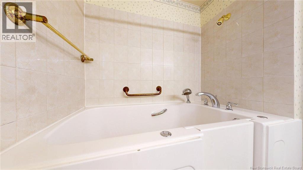 21 Bedell Avenue - Image 22