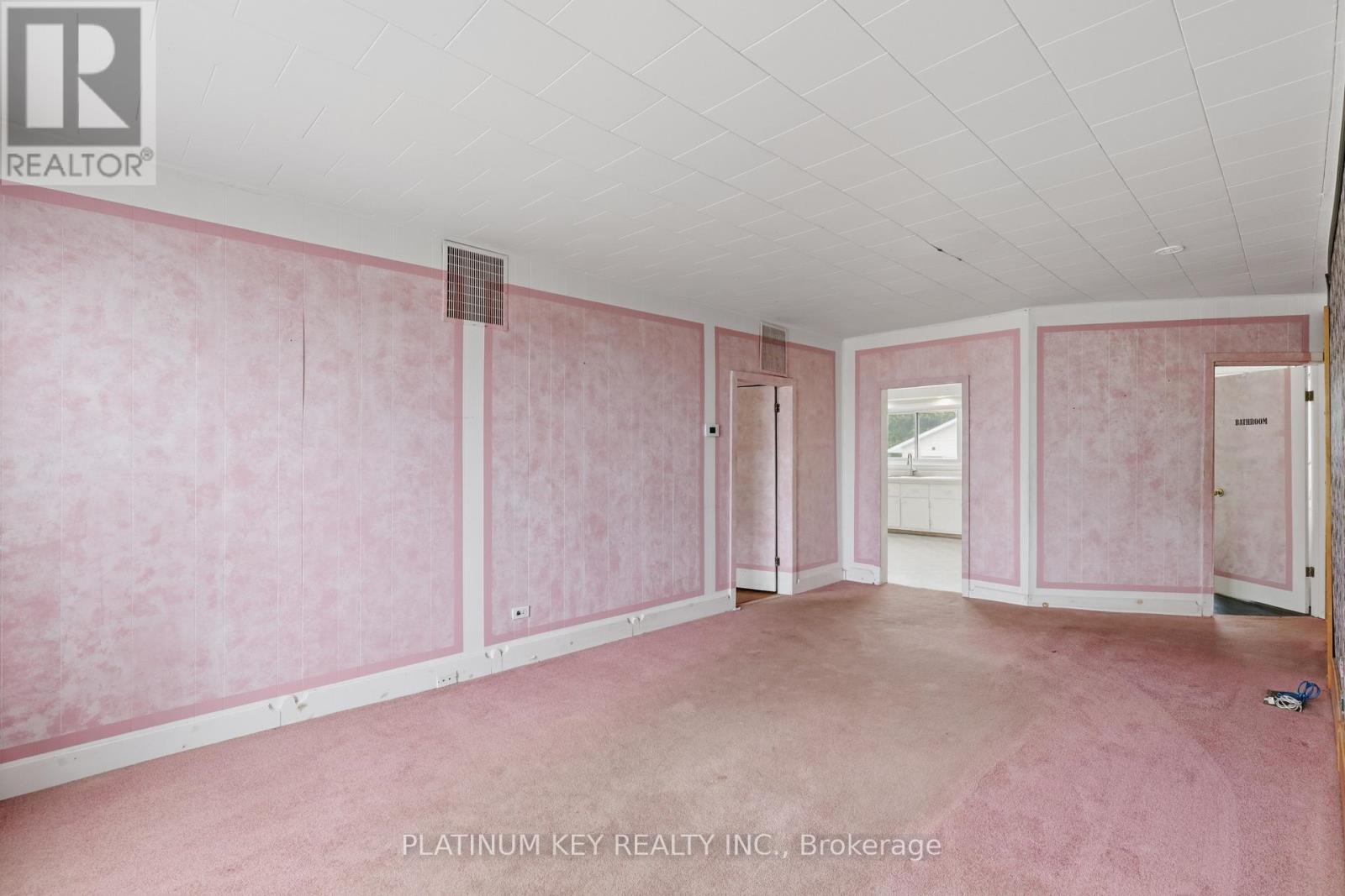 22942 WONDERLAND ROAD N - 11