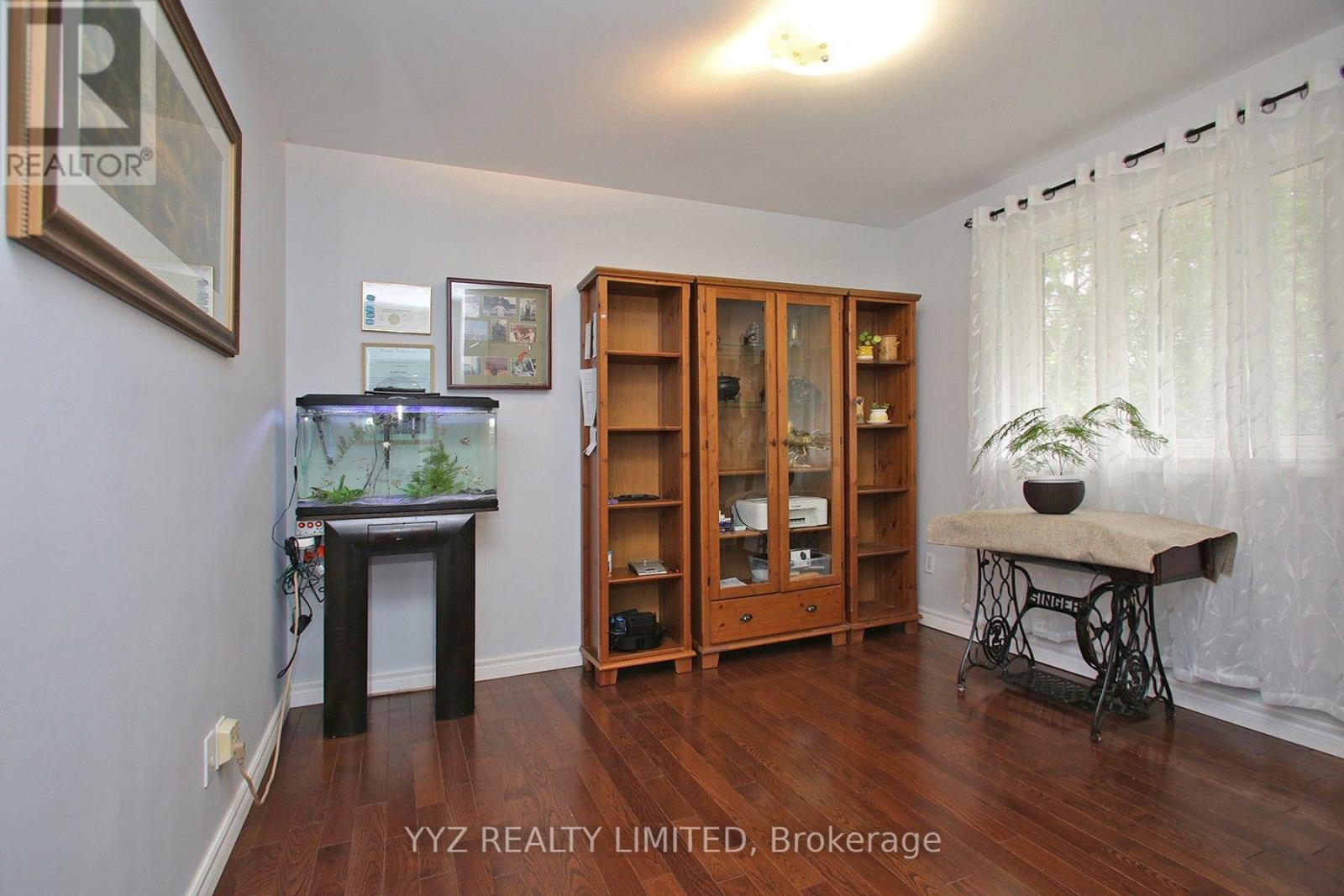 8 SNOWCREST AVENUE - 15