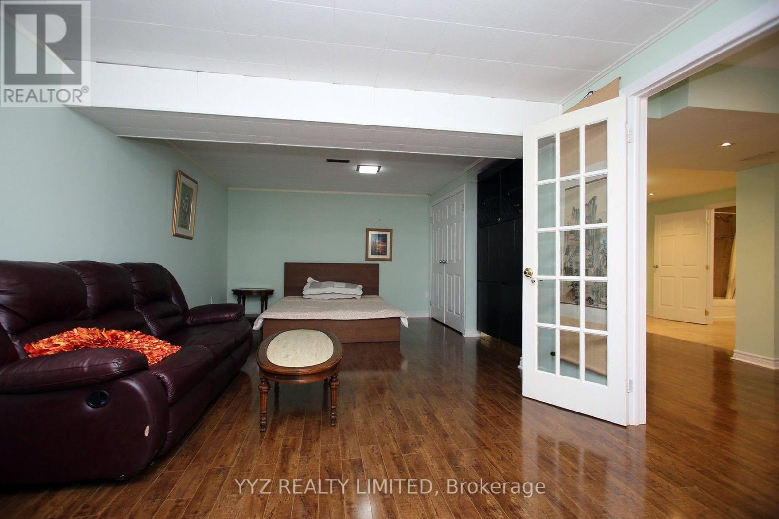 8 SNOWCREST AVENUE - 16