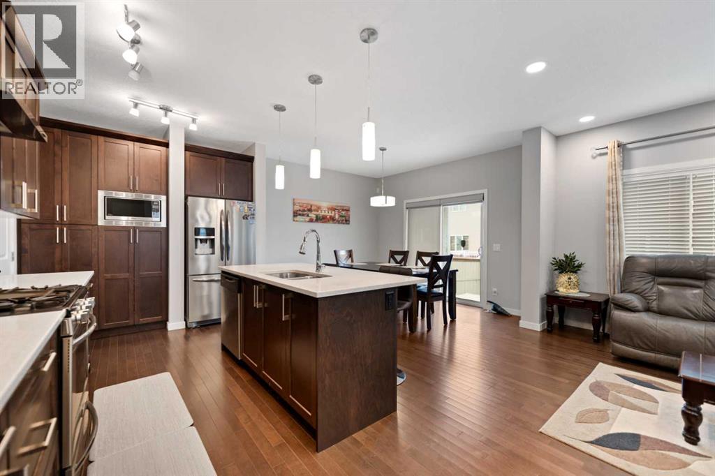 188 Savanna Grove NE - 6