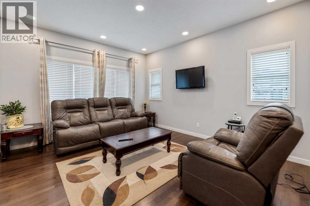 188 Savanna Grove NE - 7