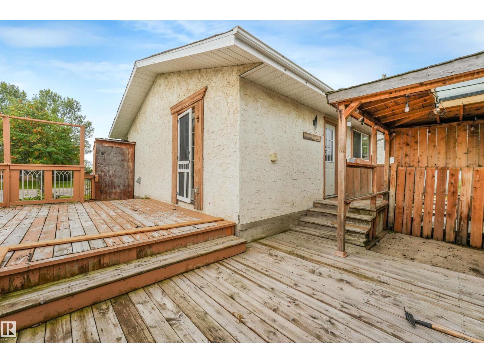 9702 95 AV - Image 56