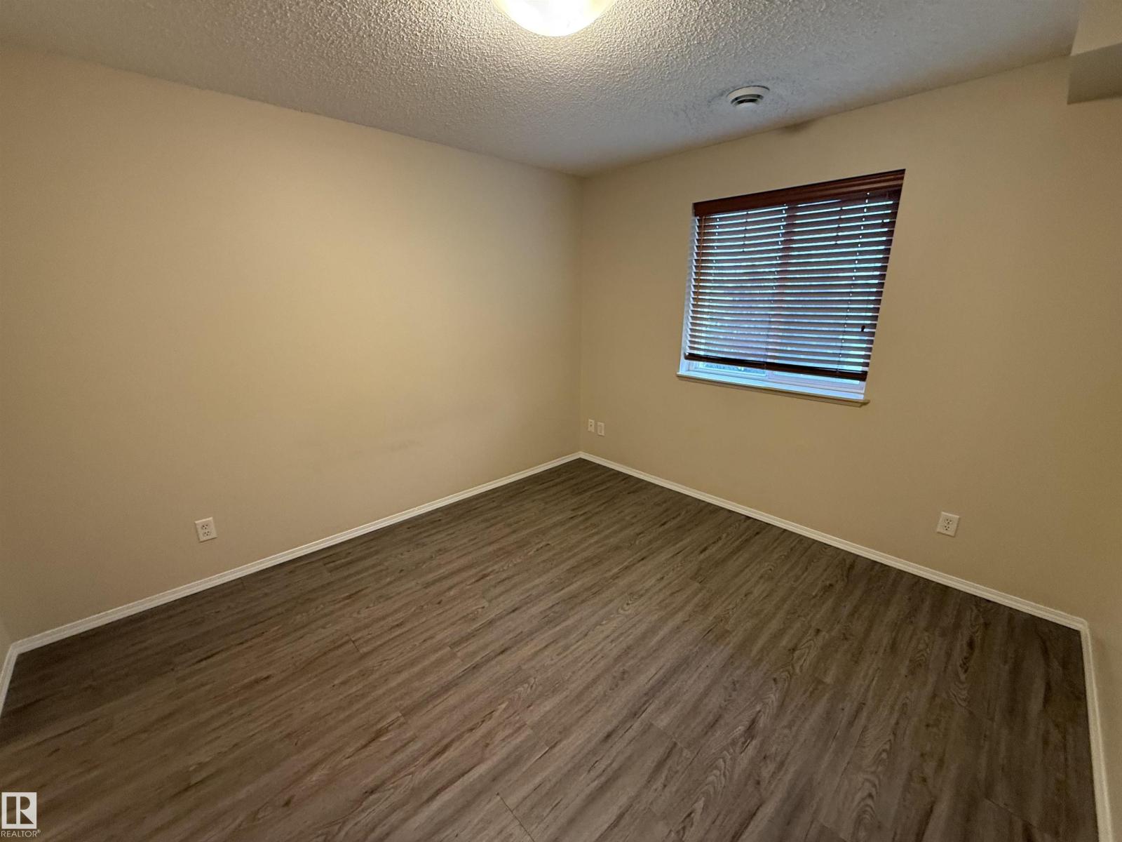 #208 6921 199 ST NW - 14