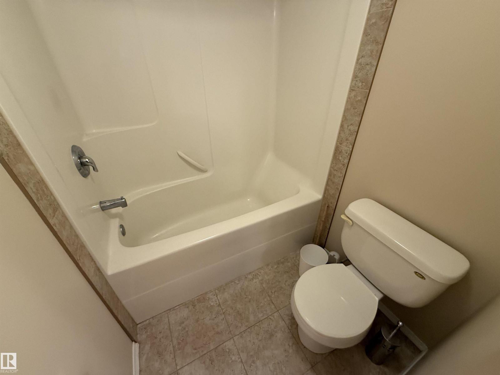 #208 6921 199 ST NW - Image 17
