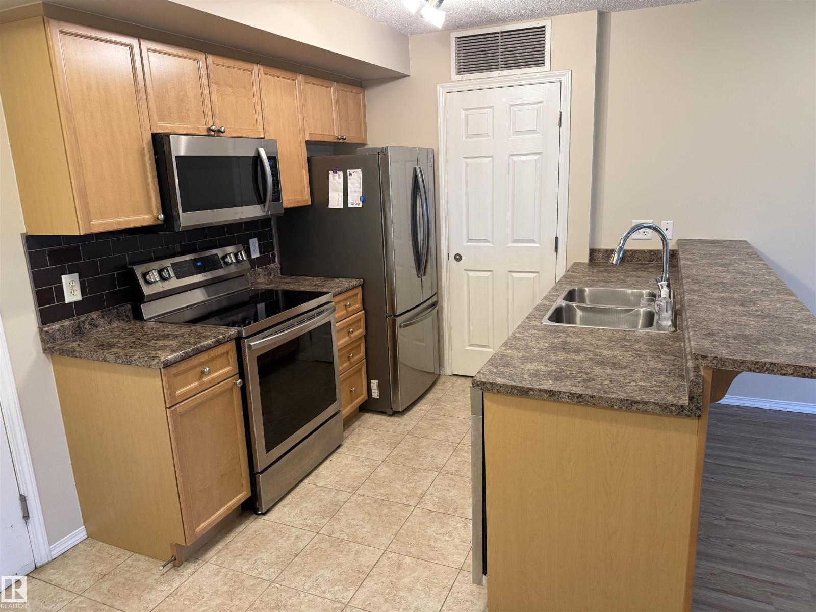 #208 6921 199 ST NW - Image 7