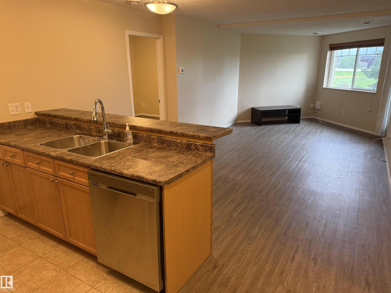#208 6921 199 ST NW - 9