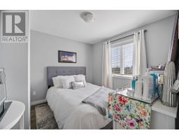 19 Saffron Street thumbnail 12