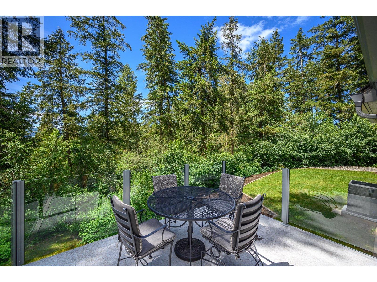2245 Okanagan Street, Armstrong