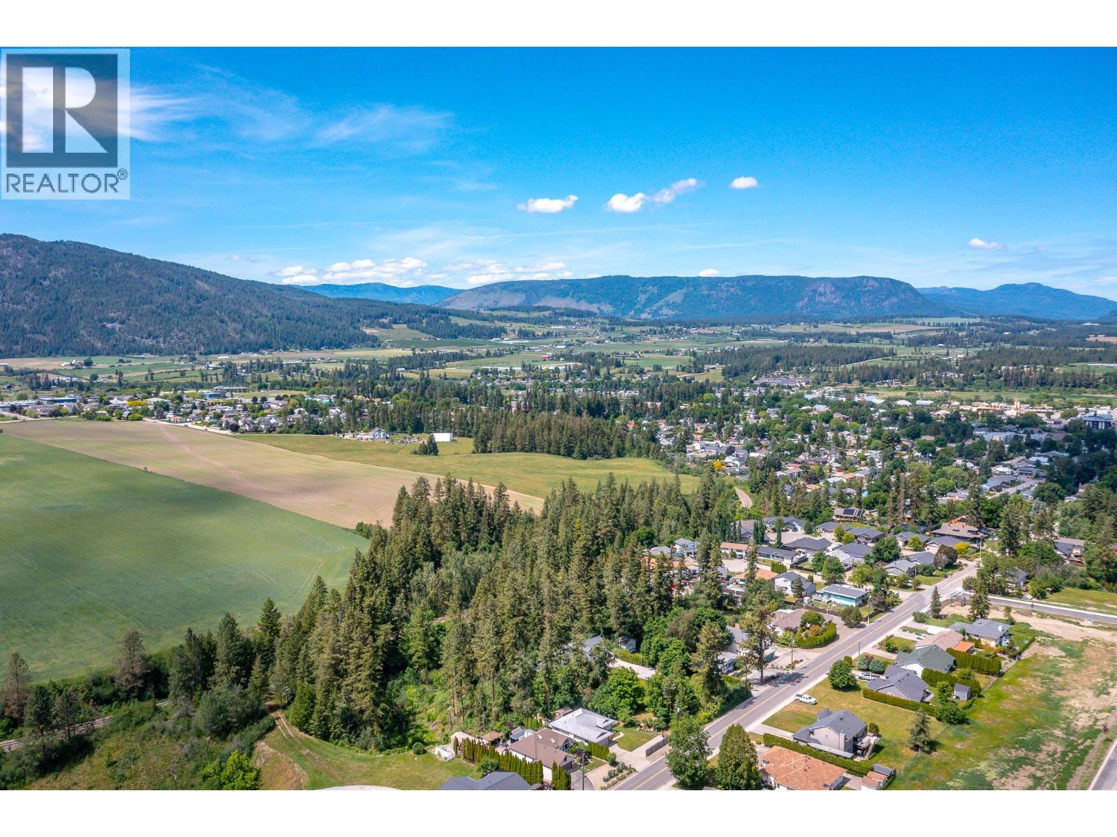 2245 Okanagan Street, Armstrong
