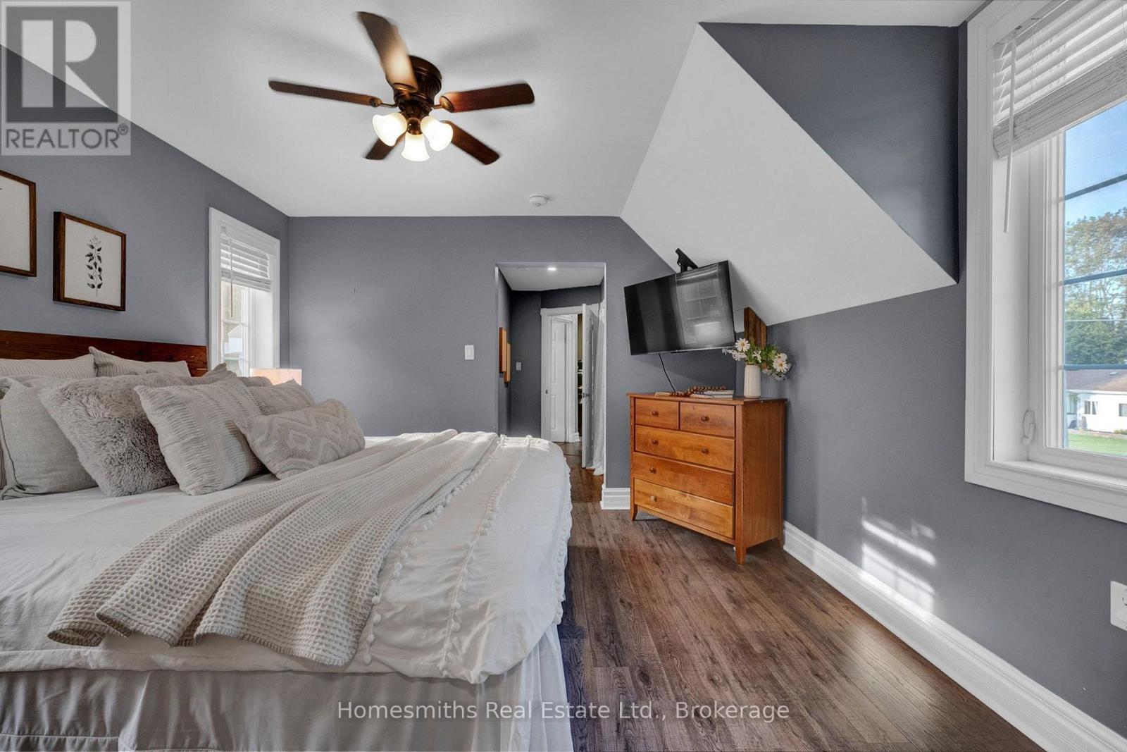 10 CHURCH STREET S - Image 33