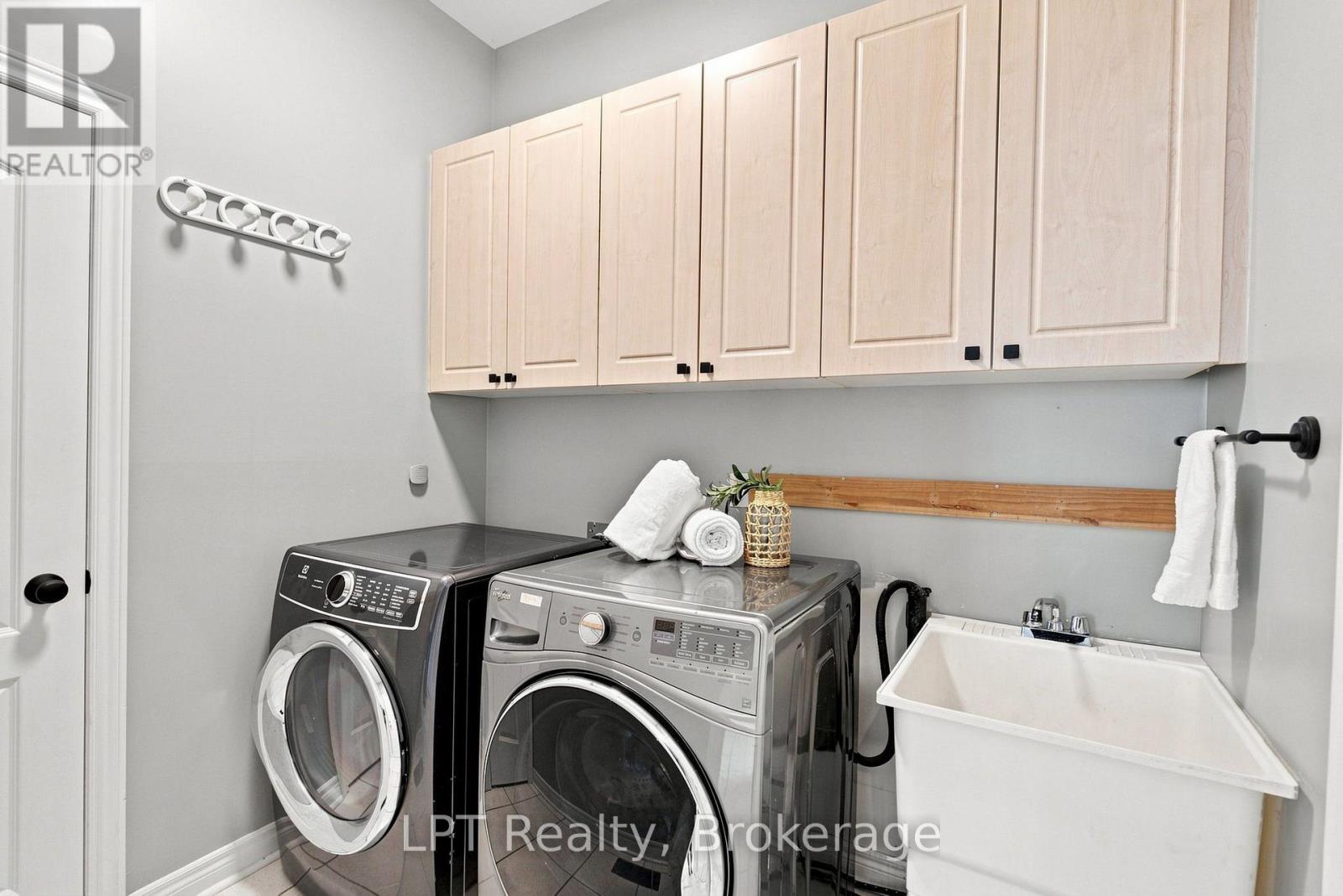 87 DARIUS HARNS DRIVE - Image 21