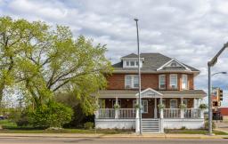 10002 100 Avenue, Morinville, AB T8R1P2 Photo 48