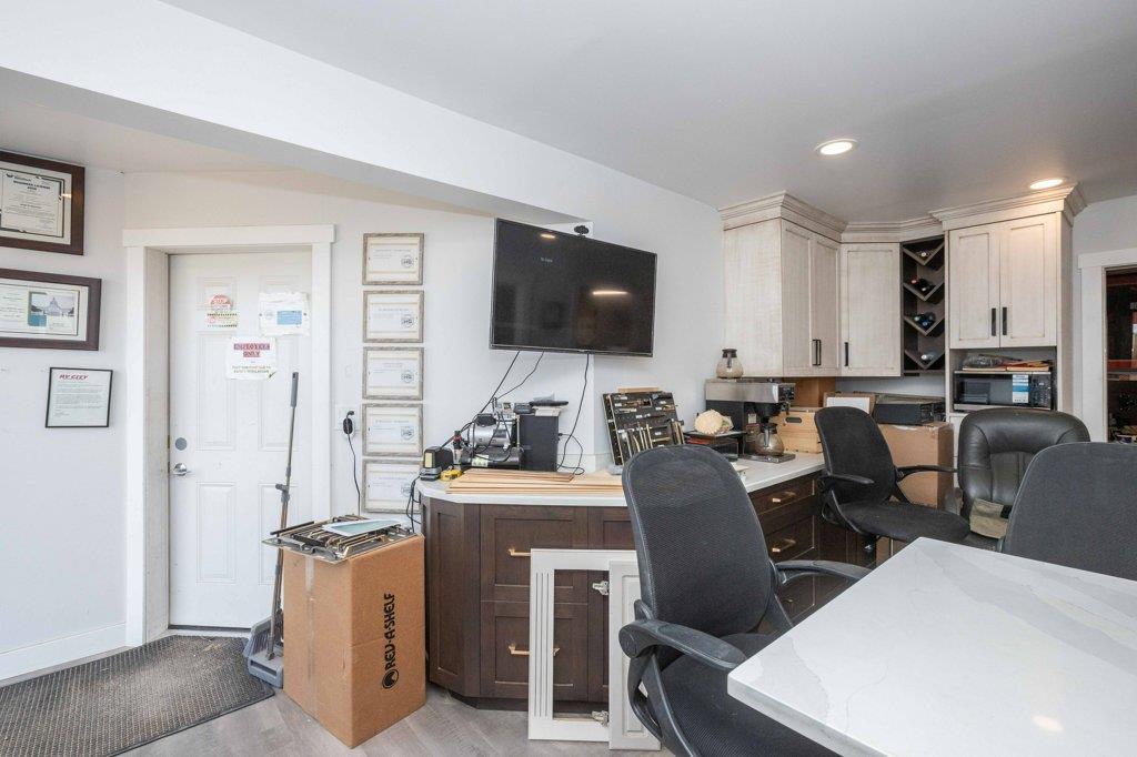 9407 109 Street - Photo 14