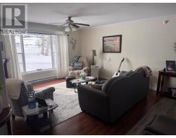 14B Trail Avenue thumbnail 9