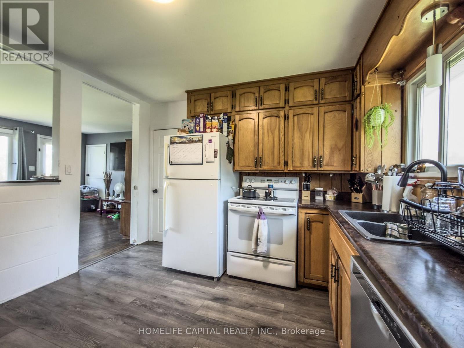 8425 COUNTY RD 15 ROAD - 24