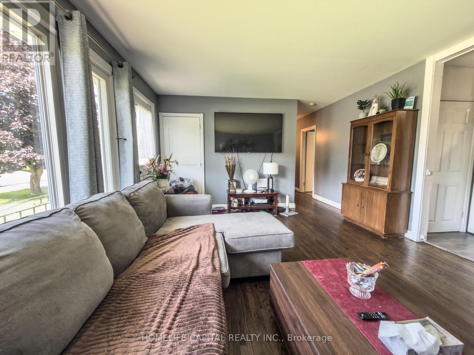 8425 COUNTY RD 15 ROAD - 33