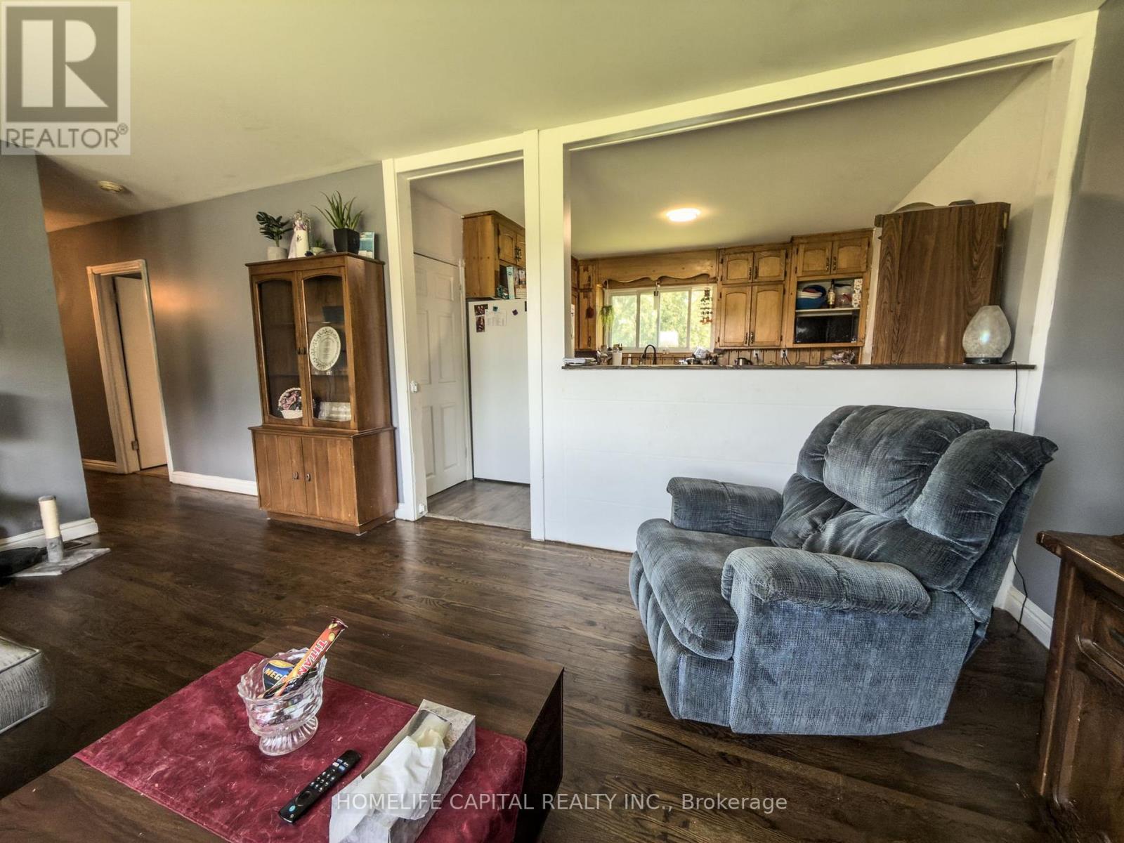 8425 COUNTY RD 15 ROAD - 35