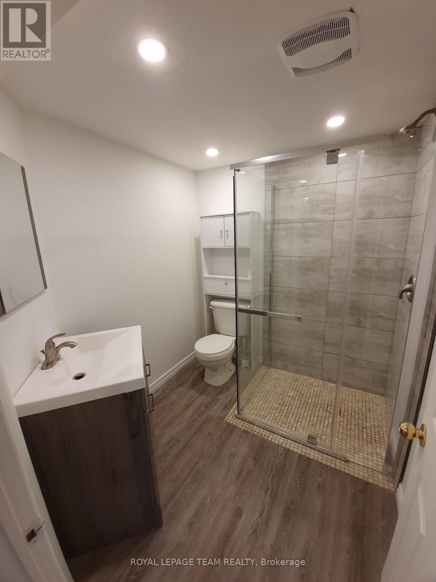 3 Bed, 2 Bath House for Rent in Ottawa – UPSTRS – 1015 PINECREST ROAD, Ottawa – MLS# X13669888 - Image 9