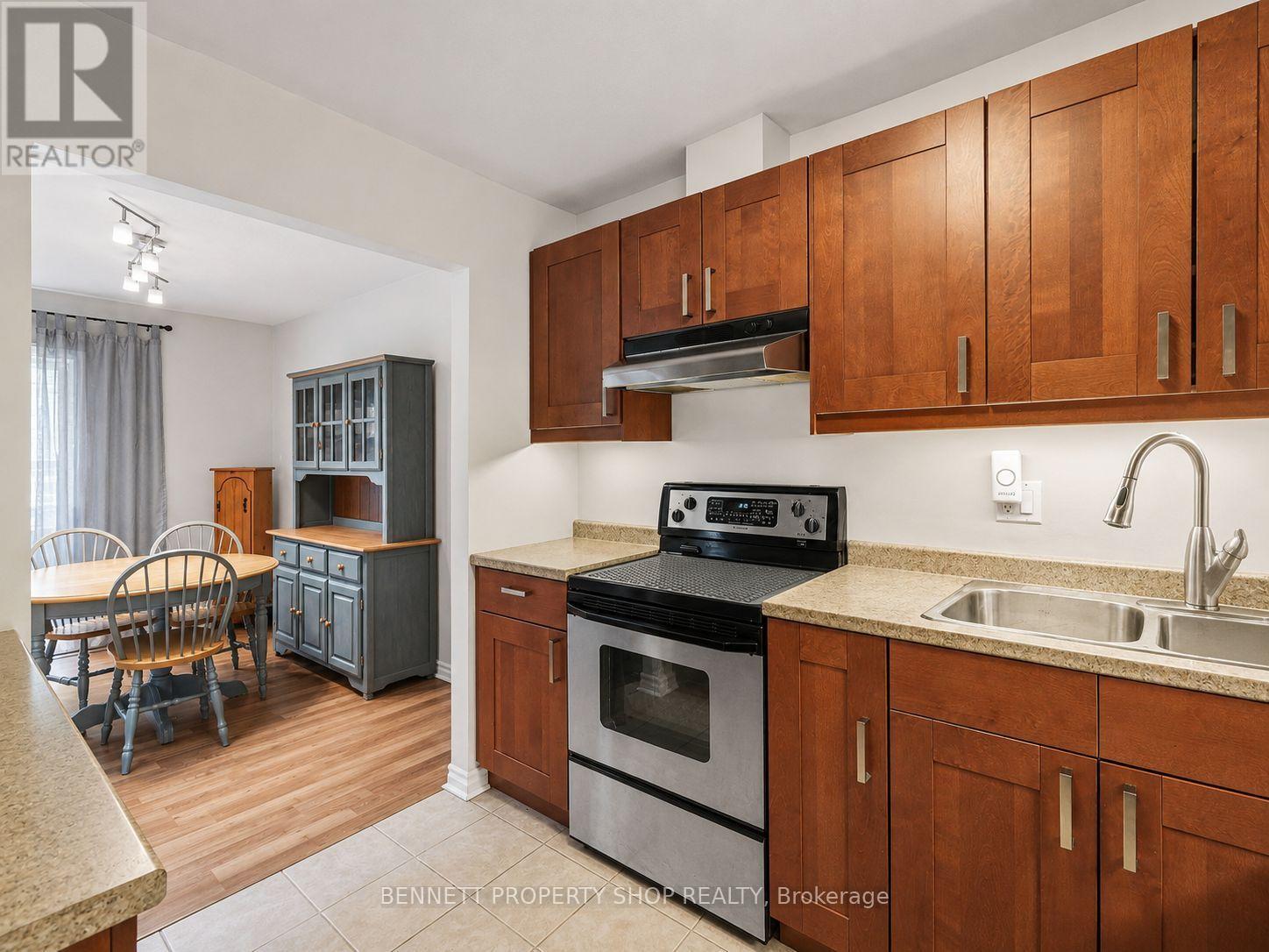 #224 3445 UPLANDS DRIVE - 9