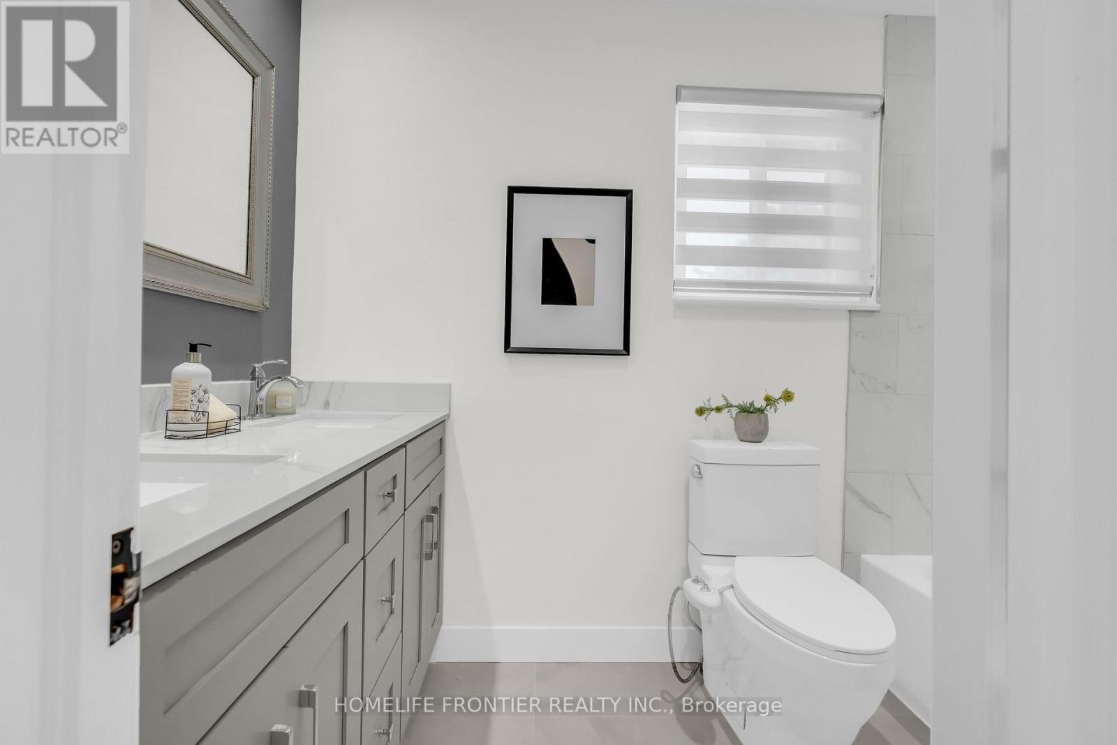 61 SUNDIAL CRESCENT - Image 31