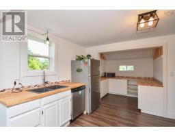 16 School Street, Hantsport, NS B0N1P0 Photo 16