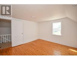 16 School Street, Hantsport, NS B0N1P0 Photo 27