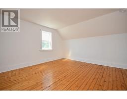 16 School Street, Hantsport, NS B0N1P0 Photo 25