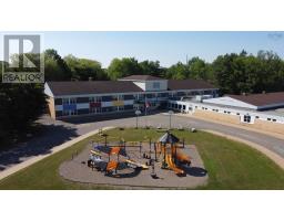 16 School Street, Hantsport, NS B0N1P0 Photo 47