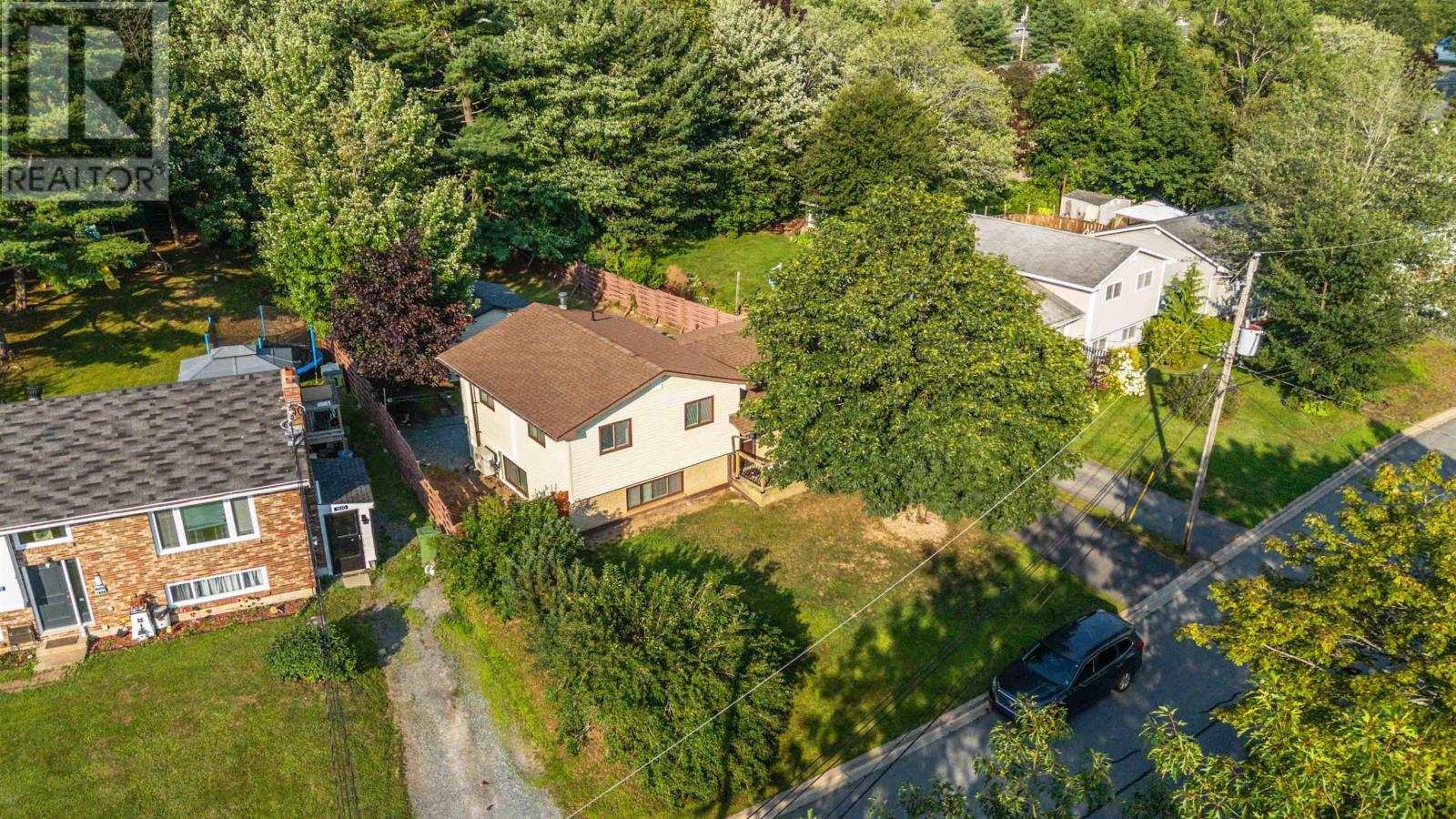 Property 39 of 45 of 1616 Riverside Drive
